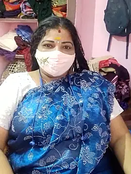 lathikaqueentamil online show from 11/25/25, 02:33