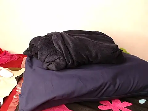 Berryangel03 online show from 03/02/26, 05:08