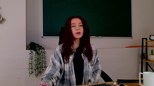 Snapshot of NoraHaynes chatting on 06/16/26, 02:25 NoraHaynes online show from 06/16/26, 02:25