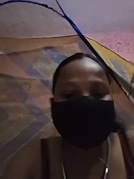 Snapshot of shalubhabhi69 chatting on 12/02/25, 07:09 shalubhabhi69 online show from 12/02/25, 07:09