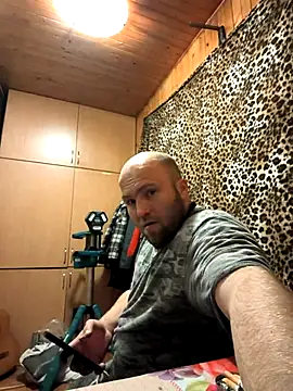 fbsinfo online show from 10/27/25, 02:26