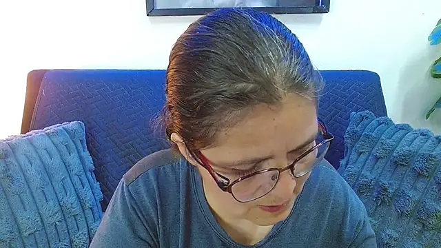 Linda banks  online show from 09/19/25, 01:51