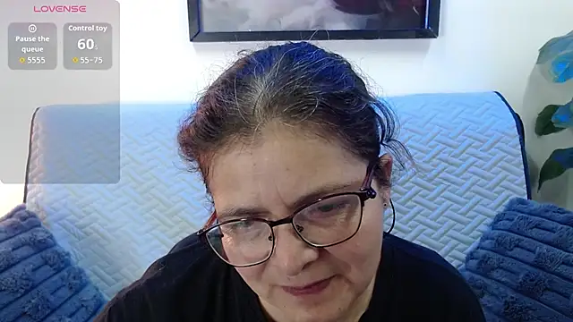 Linda banks  online show from 10/10/25, 01:37