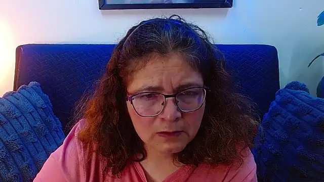 Linda banks  online show from 10/21/25, 01:28