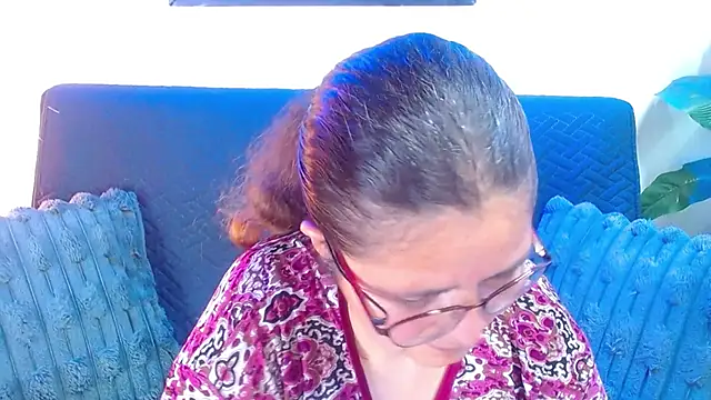 Linda banks  online show from 05/20/26, 01:12