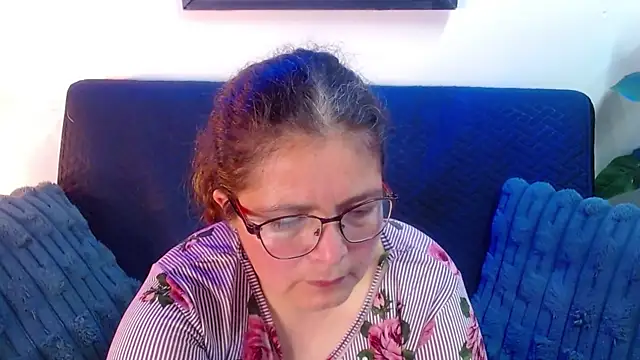 Linda banks  online show from 05/21/26, 01:45