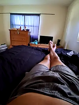 Snapshot of pullitoff chatting on 09/09/25, 01:32 pullitoff online show from 09/09/25, 01:32