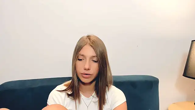 EmmaGorgeous online show from 03/06/26, 04:47