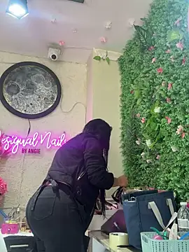 Snapshot of hotadhara01 chatting on 02/04/26, 06:03 hotadhara01 online show from 02/04/26, 06:03