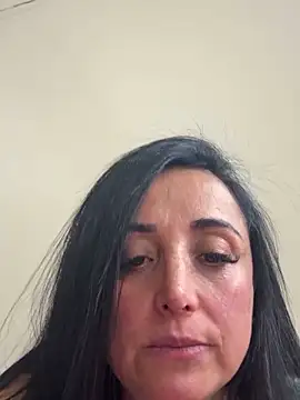 Snapshot of hotadhara01 chatting on 02/27/26, 08:20 hotadhara01 online show from 02/27/26, 08:20