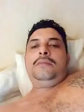 Snapshot of 125Delfin90 chatting on 09/10/25, 05:57 125Delfin90 online show from 09/10/25, 05:57