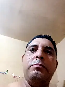 Snapshot of 125Delfin90 chatting on 09/22/25, 03:08 125Delfin90 online show from 09/22/25, 03:08