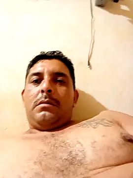 Snapshot of 125Delfin90 chatting on 10/31/25, 05:30 125Delfin90 online show from 10/31/25, 05:30