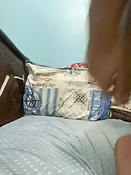 dermino12 online show from 02/12/26, 01:39