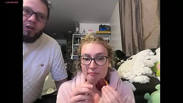 harleyblair online show from 11/10/25, 11:15