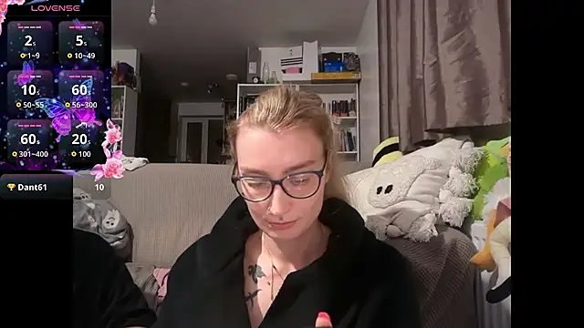 harleyblair online show from 04/30/26, 10:14