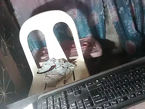 lady helen00 online show from 10/22/25, 10:31