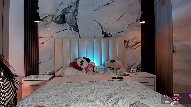 Snapshot of soy_kylebrown chatting on 10/17/25, 03:36 soy kylebrown online show from 10/17/25, 03:36