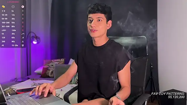 Snapshot of jim_dj chatting on 05/19/26, 11:11 jim dj online show from 05/19/26, 11:11