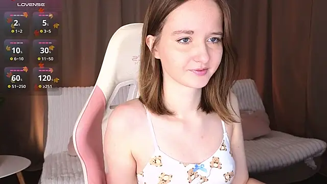 AlexsisFaee online show from 11/24/25, 09:36