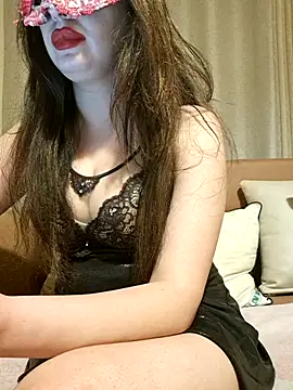 Snapshot of mayaarabian chatting on 11/20/25, 06:40 mayaarabian online show from 11/20/25, 06:40