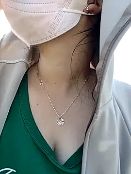 asian 2k online show from 09/19/25, 12:45