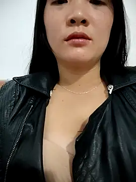 asian 2k online show from 11/30/25, 09:52