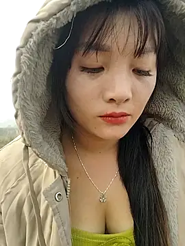 asian 2k online show from 12/17/25, 01:11