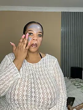 THICKBUNNYCHICKxxx online show from 07/14/26, 07:30