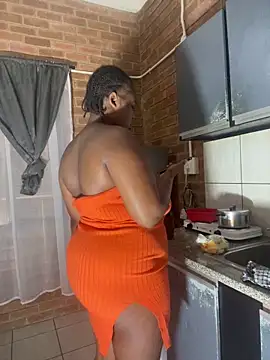 Snapshot of SEXYBOOBS21D chatting on 10/05/25, 12:58 SEXYBOOBS21D online show from 10/05/25, 12:58