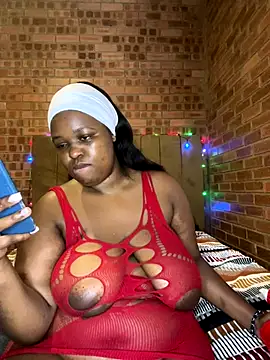 Snapshot of SEXYBOOBS21D chatting on 12/20/25, 10:22 SEXYBOOBS21D online show from 12/20/25, 10:22