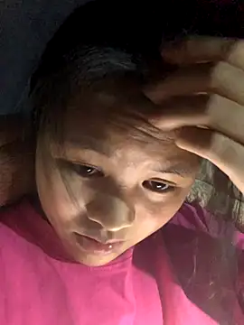 NhuFox online show from 11/17/25, 12:44