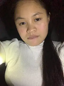 NhuFox online show from 11/21/25, 12:48