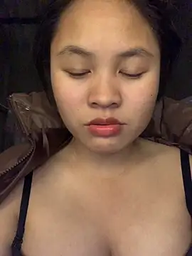 NhuFox online show from 12/02/25, 01:05