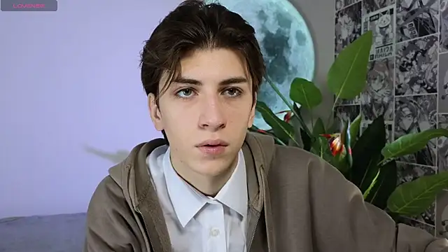 Oliver Starboy online show from 10/06/25, 08:12