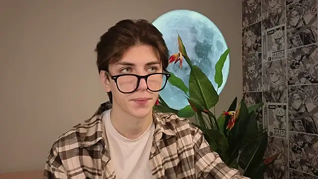 Oliver Starboy online show from 10/14/25, 04:46