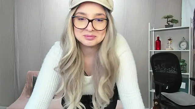 Snapshot of JaquelinLaurent chatting on 02/09/26, 07:07 JaquelinLaurent online show from 02/09/26, 07:07