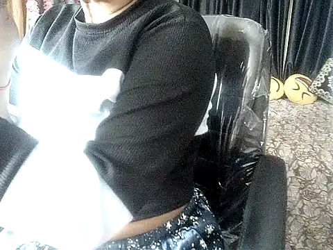 Anaconda-Mall online show from 10/25/25, 04:24