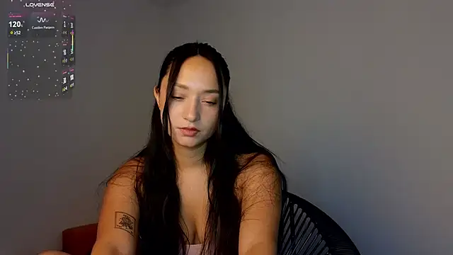 Snapshot of salome_rv chatting on 11/20/25, 09:58 salome rv online show from 11/20/25, 09:58