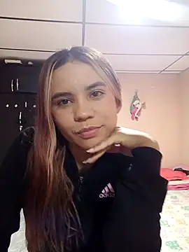 Snapshot of Celestee_rain chatting on 09/28/25, 12:05 Celestee rain online show from 09/28/25, 12:05