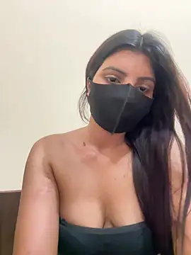 Snapshot of _01ruhi chatting on 06/20/26, 12:30 01ruhi online show from 06/20/26, 12:30