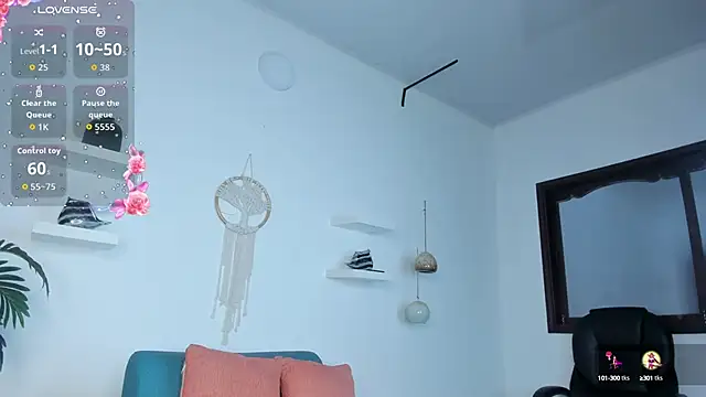 Snapshot of zali_mahamed chatting on 10/05/25, 10:24 zali mahamed online show from 10/05/25, 10:24