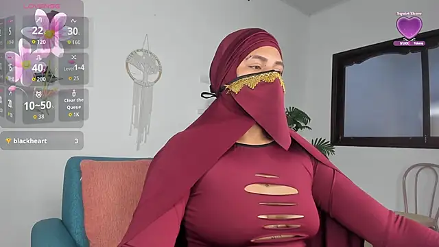 Snapshot of zali_mahamed chatting on 10/28/25, 09:13 zali mahamed online show from 10/28/25, 09:13