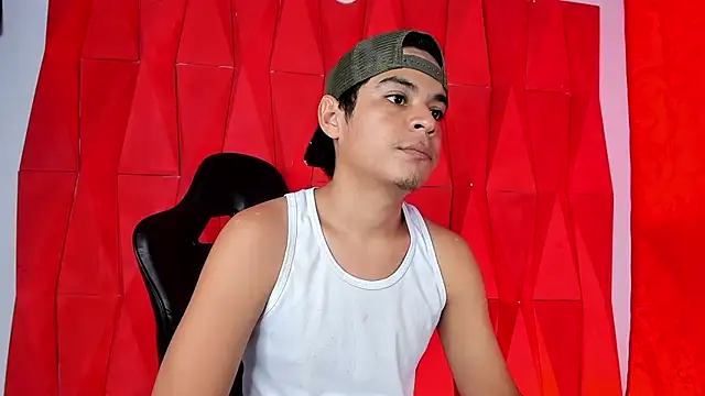 Snapshot of edy_play chatting on 05/21/26, 09:11 edy play online show from 05/21/26, 09:11