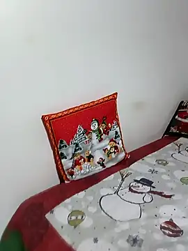 Snapshot of Bryony_Sullyvan chatting on 12/03/25, 08:51 Bryony Sullyvan online show from 12/03/25, 08:51