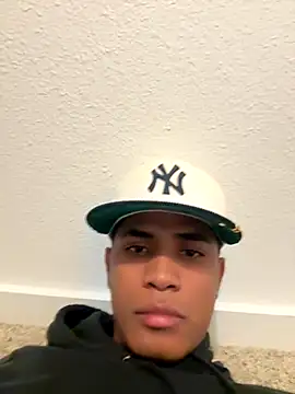 fuego01 online show from 11/24/25, 06:57