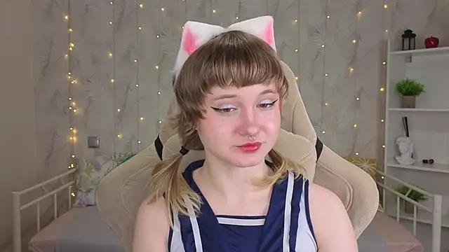 Tori Cutie online show from 05/22/26, 12:07