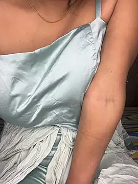 Cute-Samayra online show from 03/25/26, 10:05