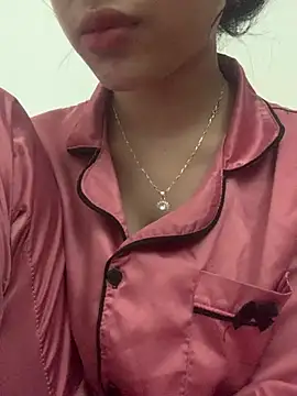 Nguyenha11 online show from 01/16/26, 07:56