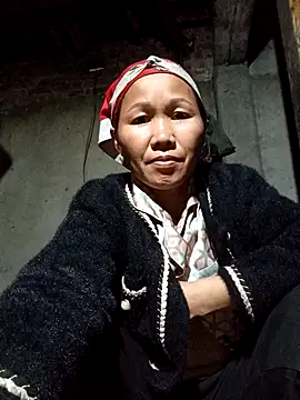 TinTin321 online show from 12/18/25, 10:54